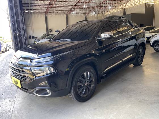 FIAT TORO 2.0 16V TURBO DIESEL RANCH 4WD AT9